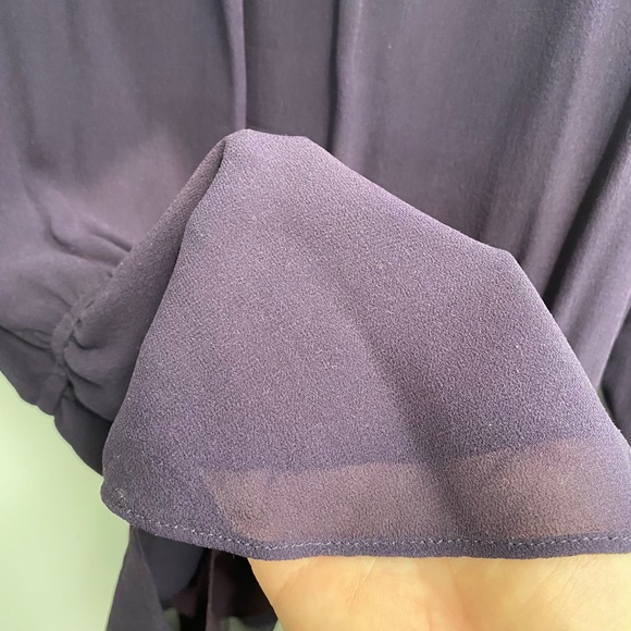Aritzia 100% Silk Faux Wrap Blouse - Picture 6 of 14
